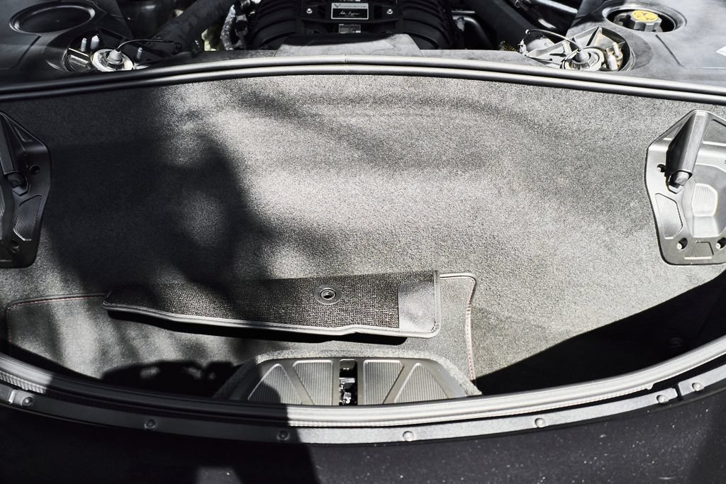 Used 2023 Chevrolet Corvette Z06 RWD image 11