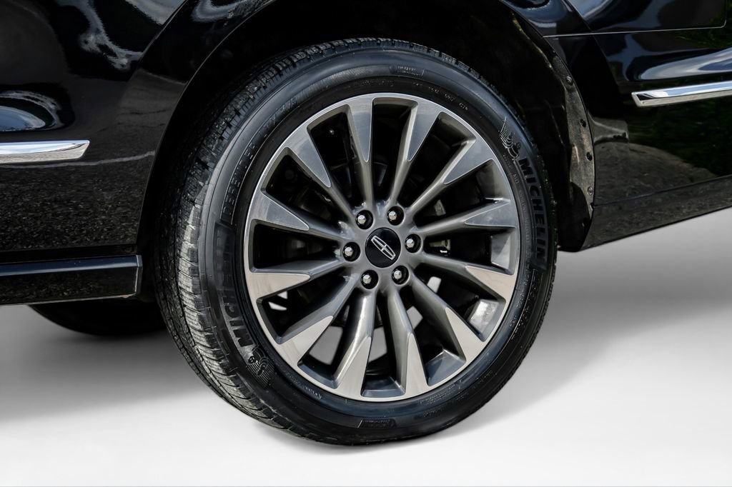 Used 2020 Lincoln Navigator Reserve image 70