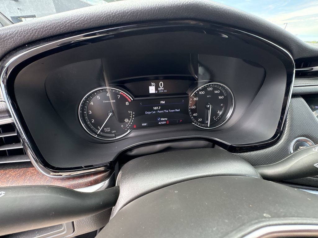 Used 2020 Cadillac XT5 Premium Luxury w/ LPO, Floor Liner Package FWD image 21