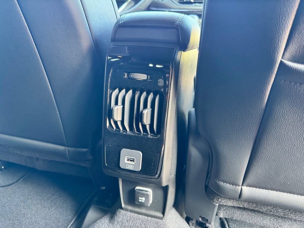 New 2026 Jeep Compass Latitude AWD/4WD image 13