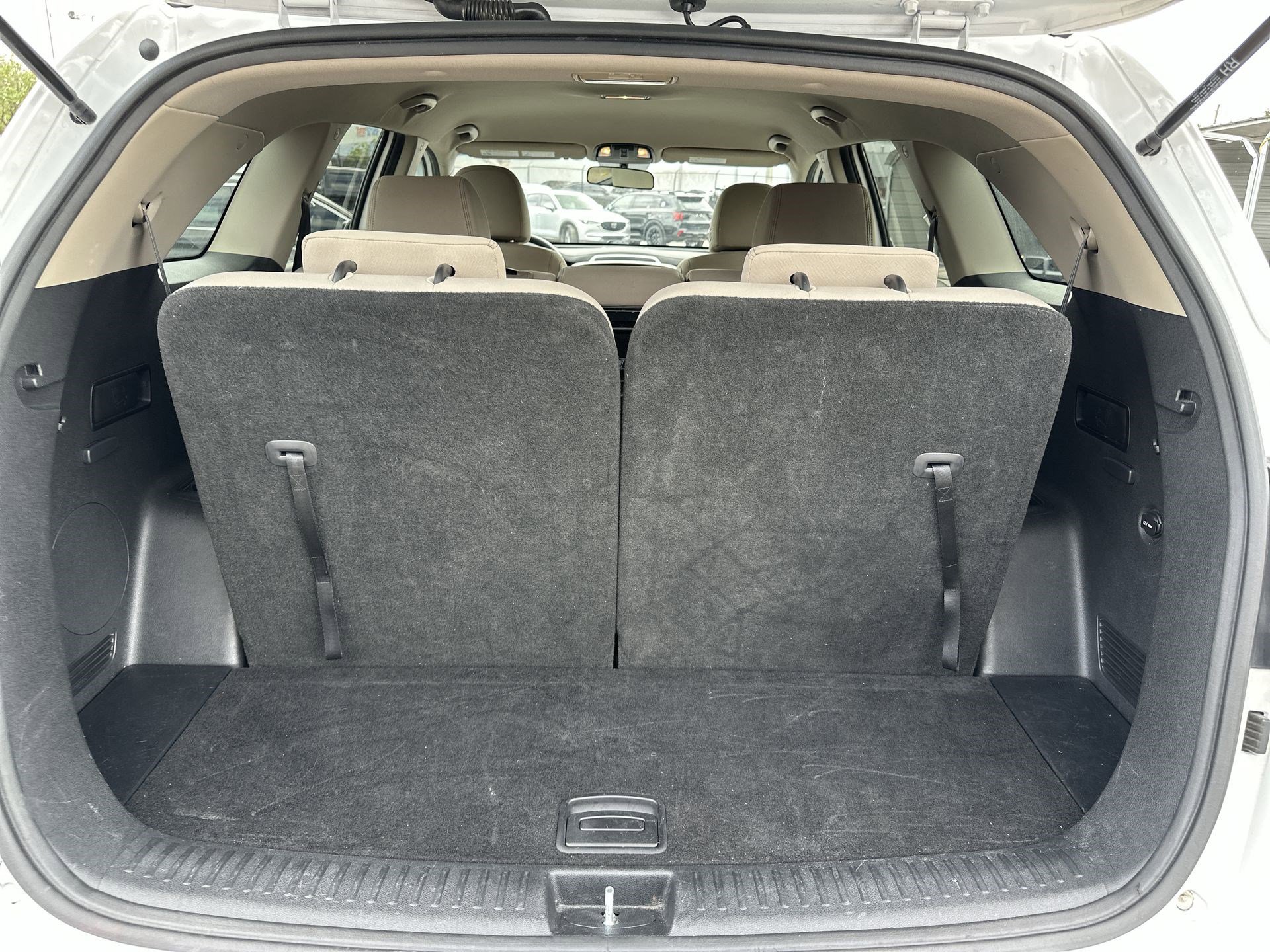 Used 2020 Kia Sorento LX image 19