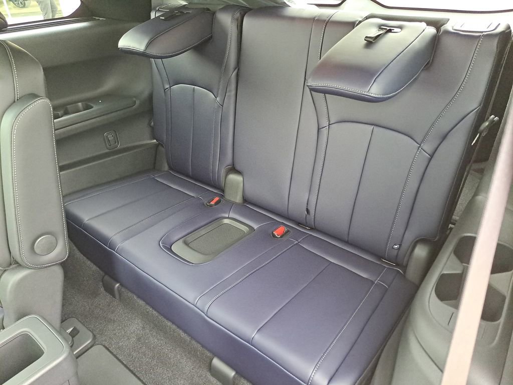 New 2026 INFINITI QX60 Sport w/ Dark Cargo Package image 19