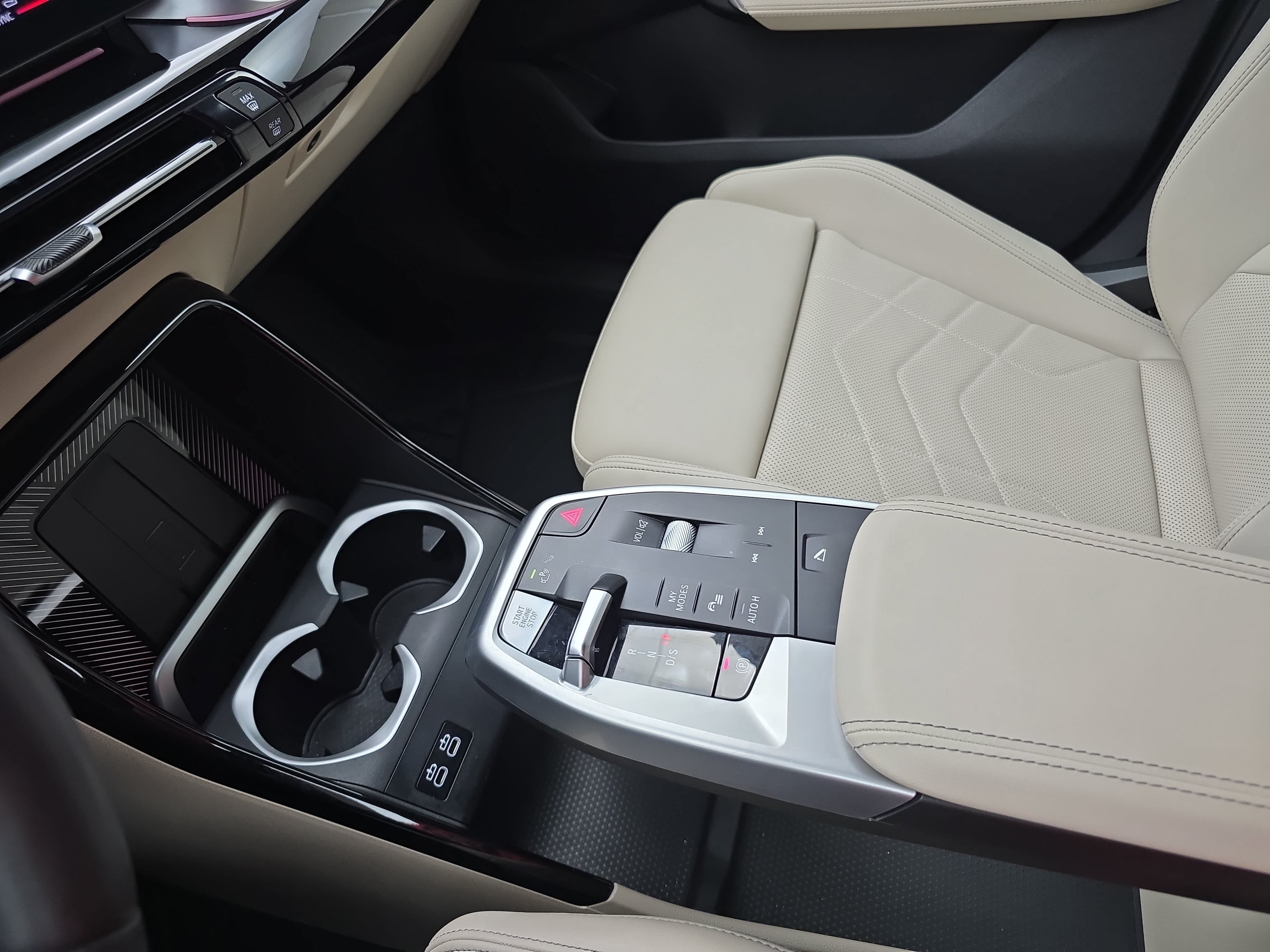 Used 2025 BMW X1 M35i w/ Premium Package AWD/4WD image 27