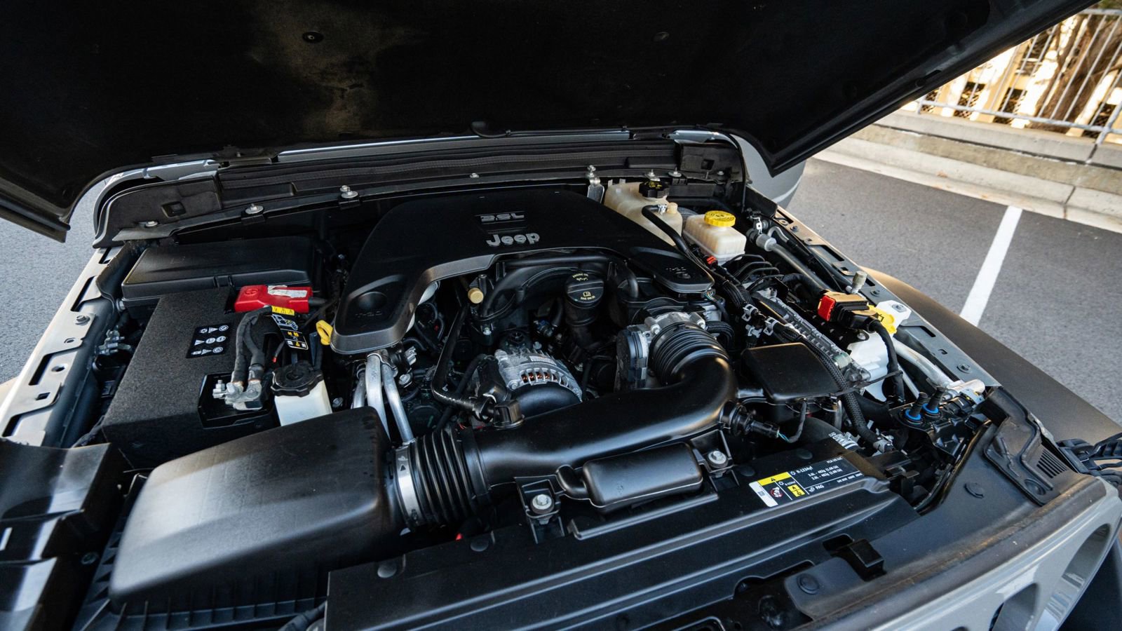 Used 2020 Jeep Wrangler Unlimited Sport S AWD/4WD image 39