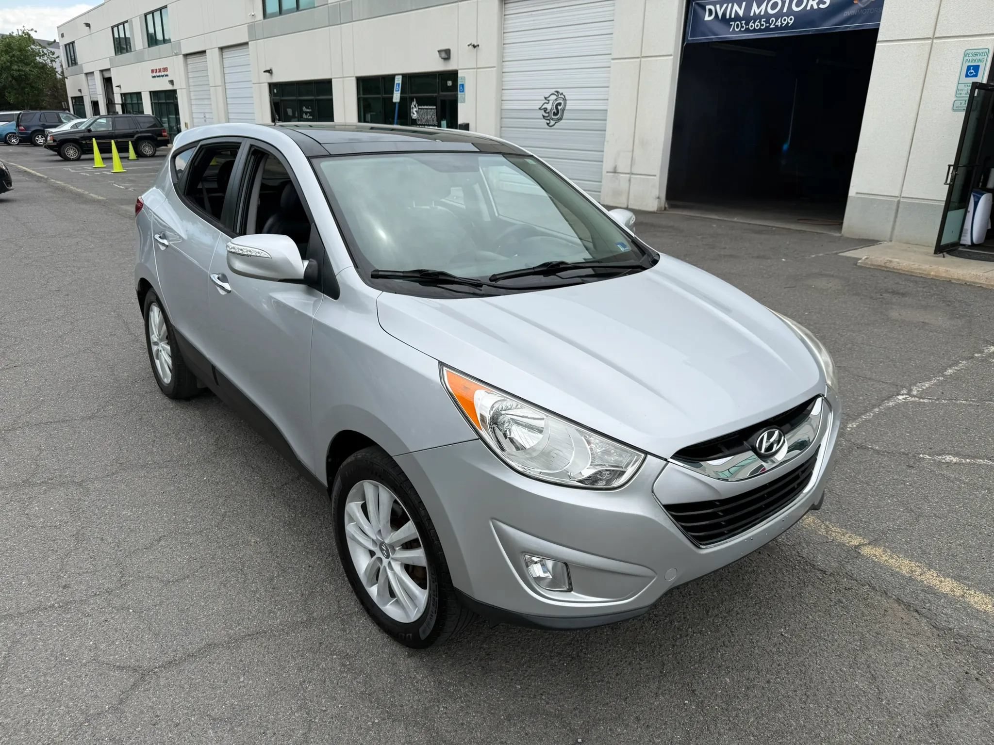 Used 2013 Hyundai Tucson Limited w/ Premium Pkg AWD/4WD image 15