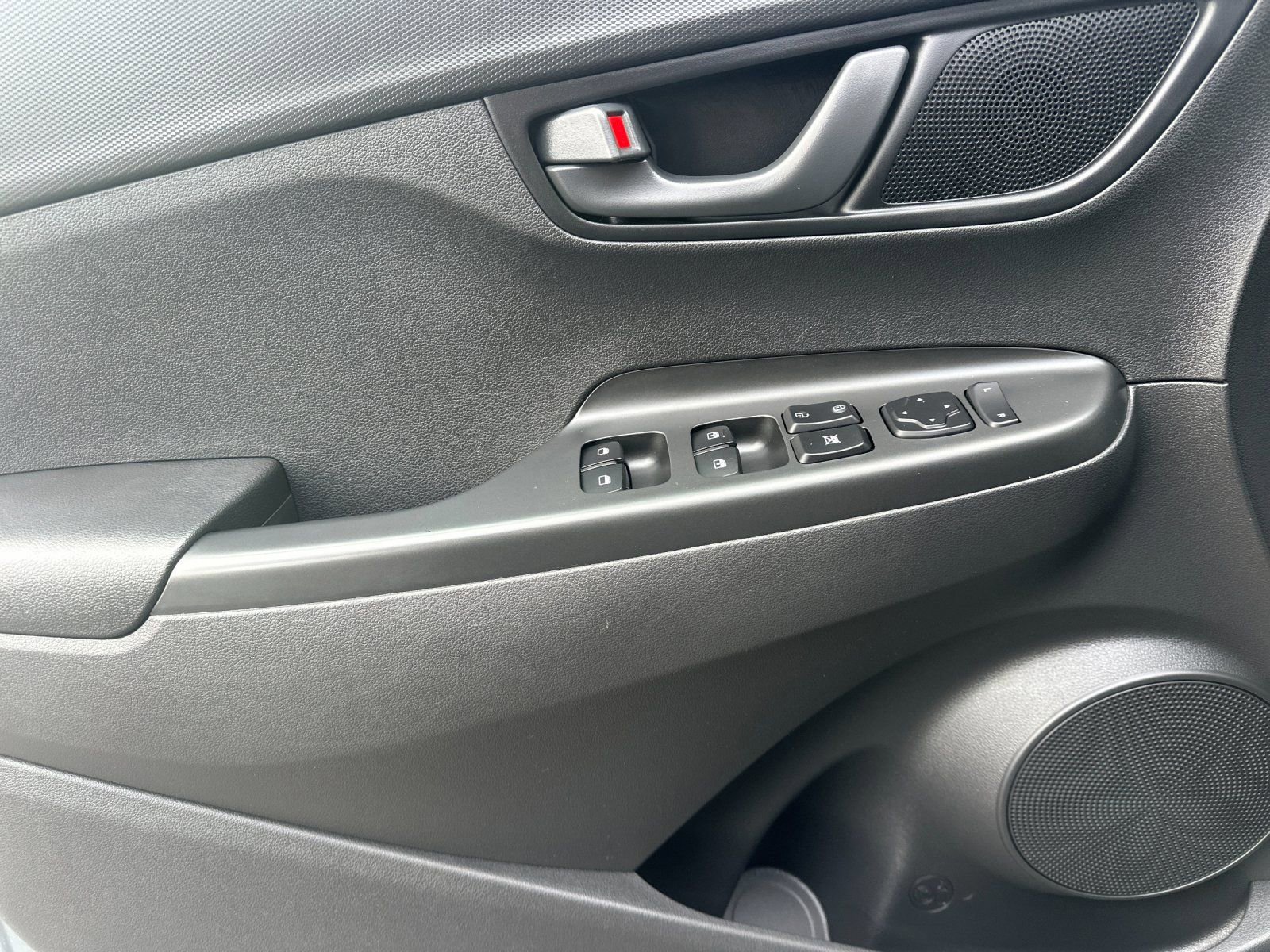 Certified 2023 Hyundai Kona SEL image 10