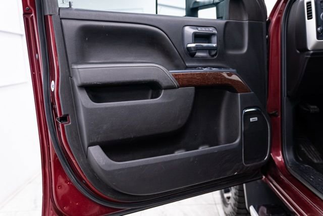 Used 2015 GMC Sierra 2500 SLT w/ Suspension Package, Off-Road image 23