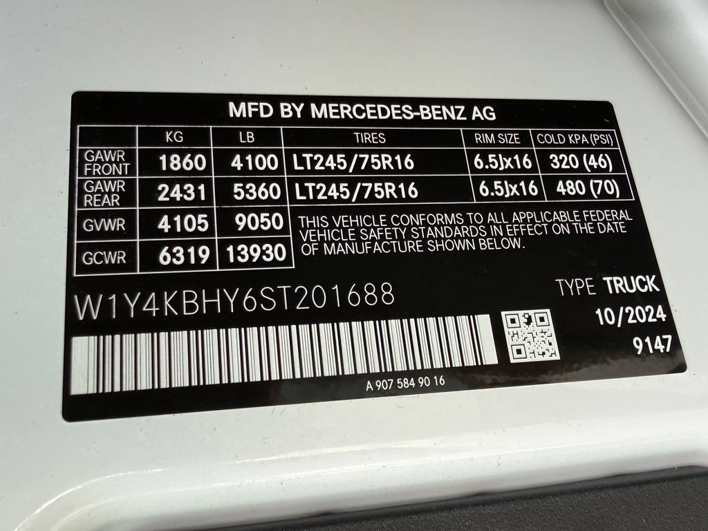 Used 2025 Mercedes-Benz Sprinter 2500 image 29