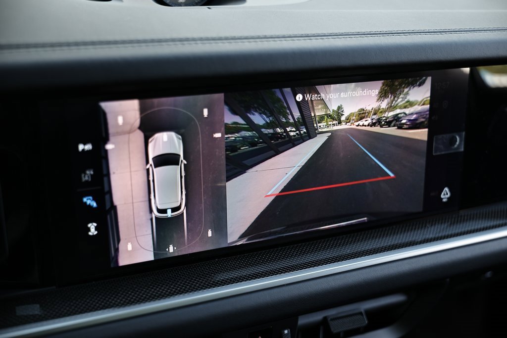 New 2026 Porsche Cayenne Turbo image 40