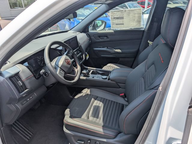 New 2026 Nissan Pathfinder Rock Creek w/ Rock Creek Premium Package AWD/4WD image 14