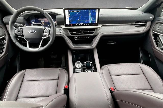 New 2026 Ford Explorer Platinum image 5