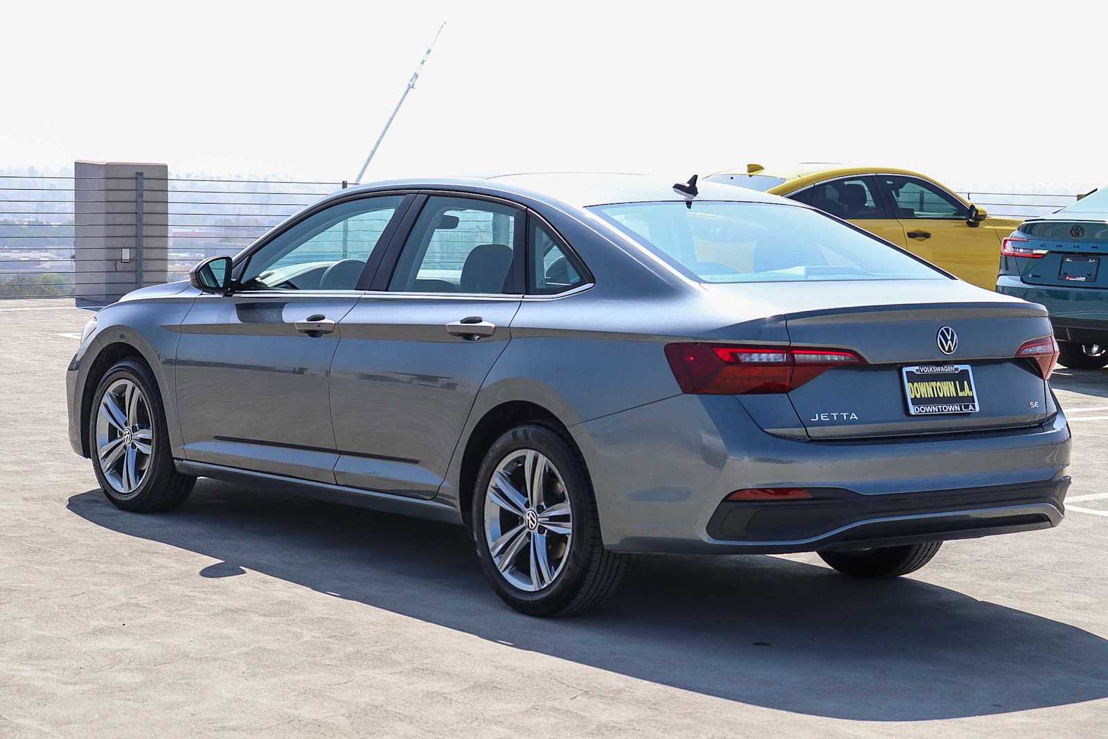 Used 2024 Volkswagen Jetta SE image 6