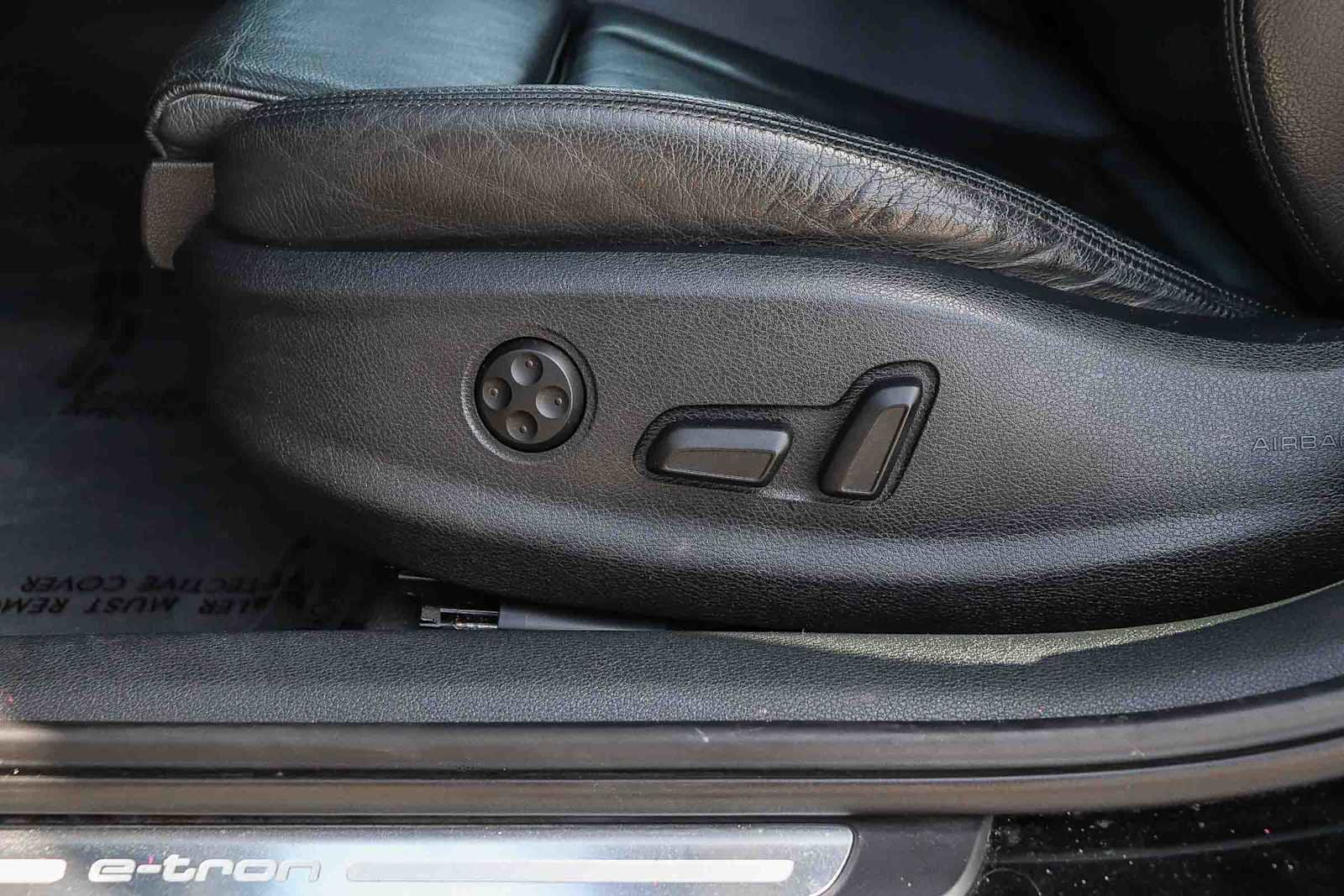 Used 2017 Audi A3 e-tron Premium Plus w/ Premium Plus Package image 21