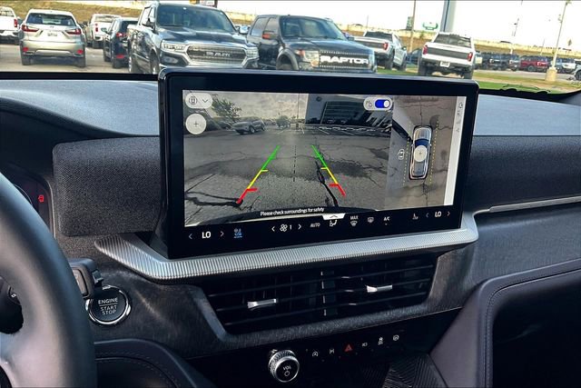 Used 2025 Ford Explorer Platinum w/ Ultimate Package image 19