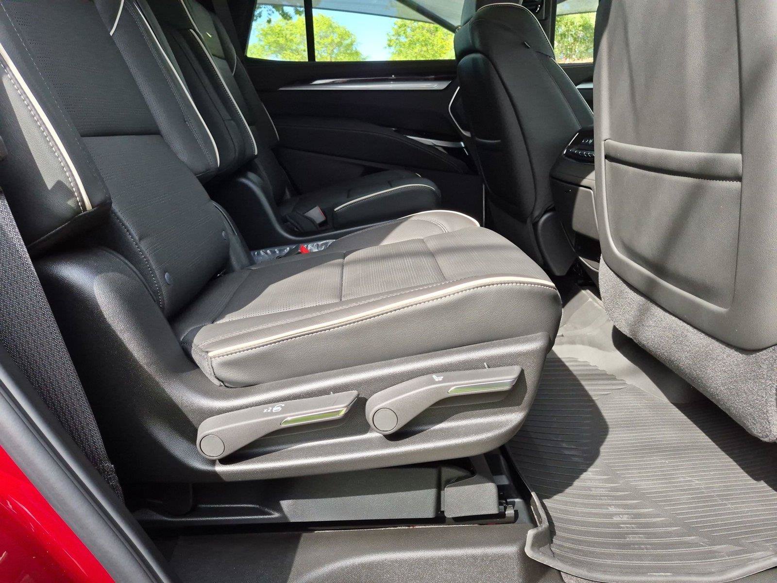 New 2027 Cadillac Escalade Sport w/ Touring Package AWD/4WD image 29