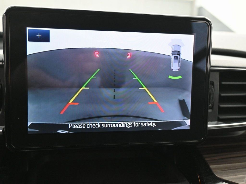 Used 2023 Ford Explorer Limited image 11