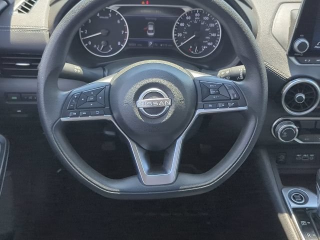 Used 2024 Nissan Sentra SV FWD image 9