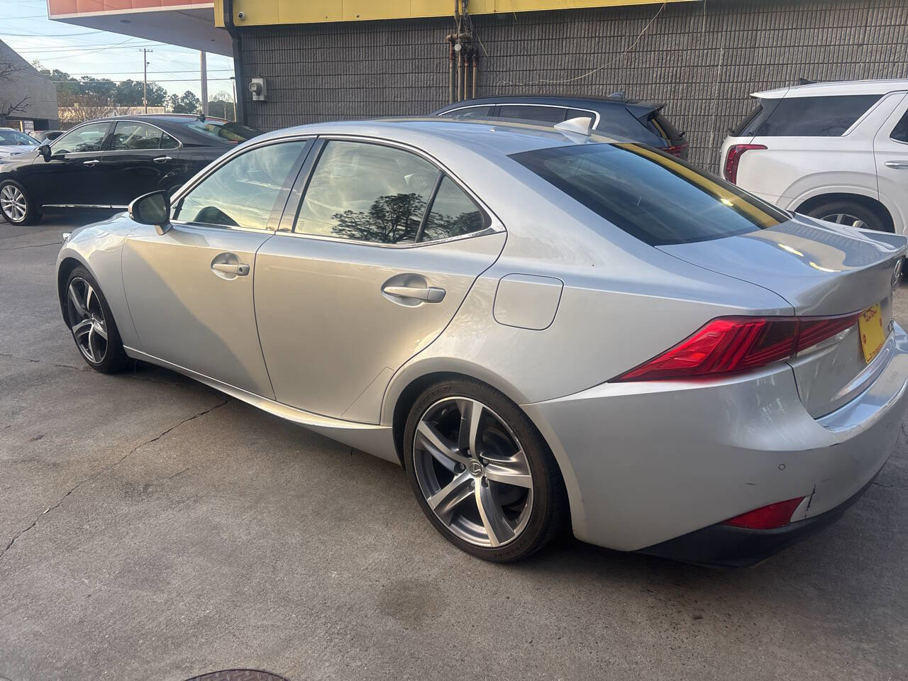 Used 2018 Lexus IS 300 w/ Premium Package image 7