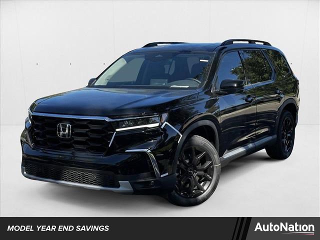 New 2025 Honda Pilot Touring image 1