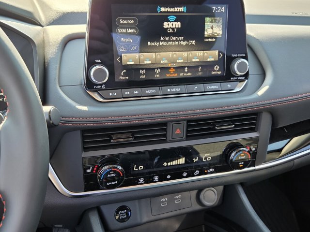 New 2026 Nissan Rogue SV AWD/4WD image 15