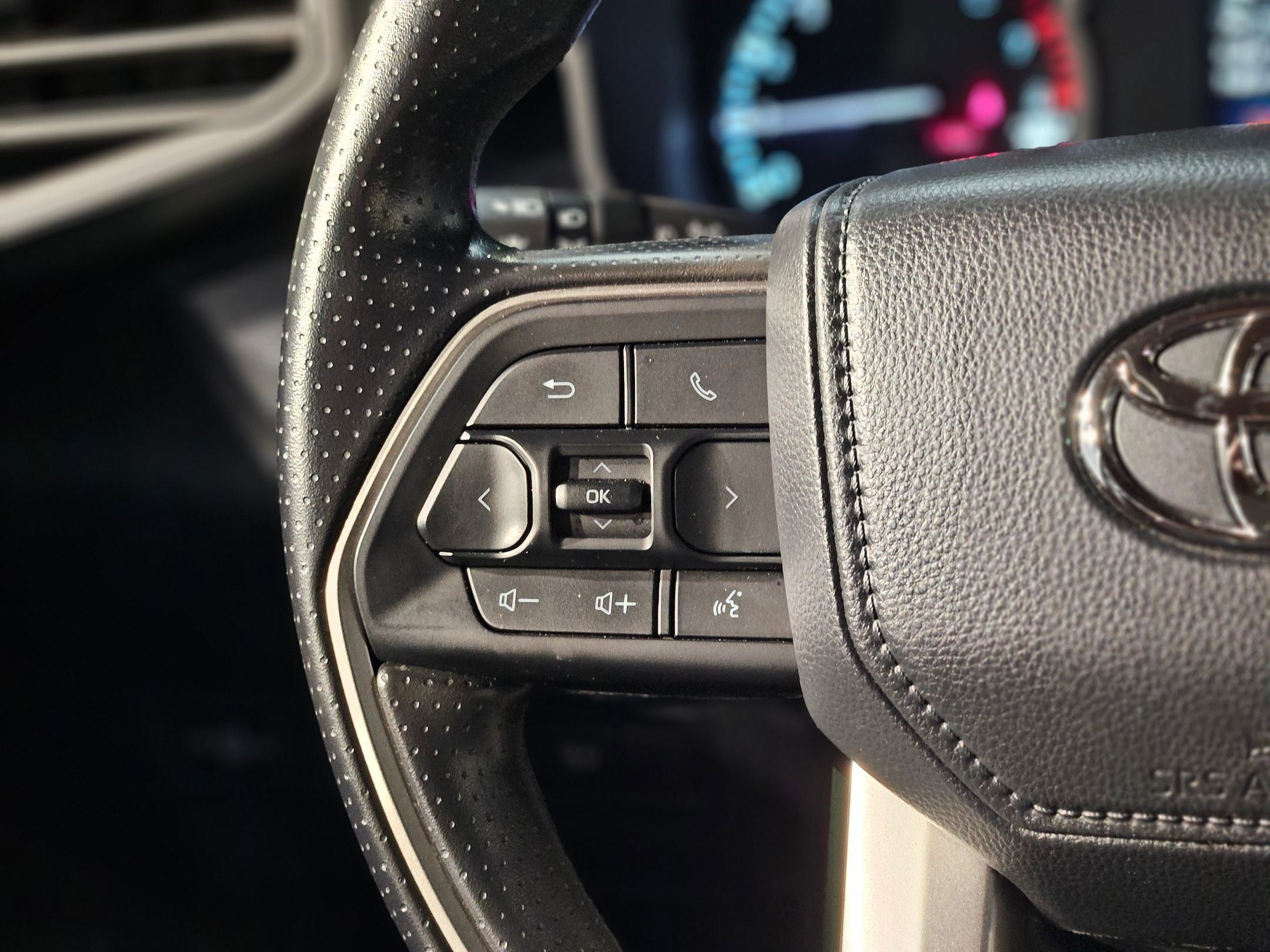 Used 2025 Toyota Tundra SR5 image 26