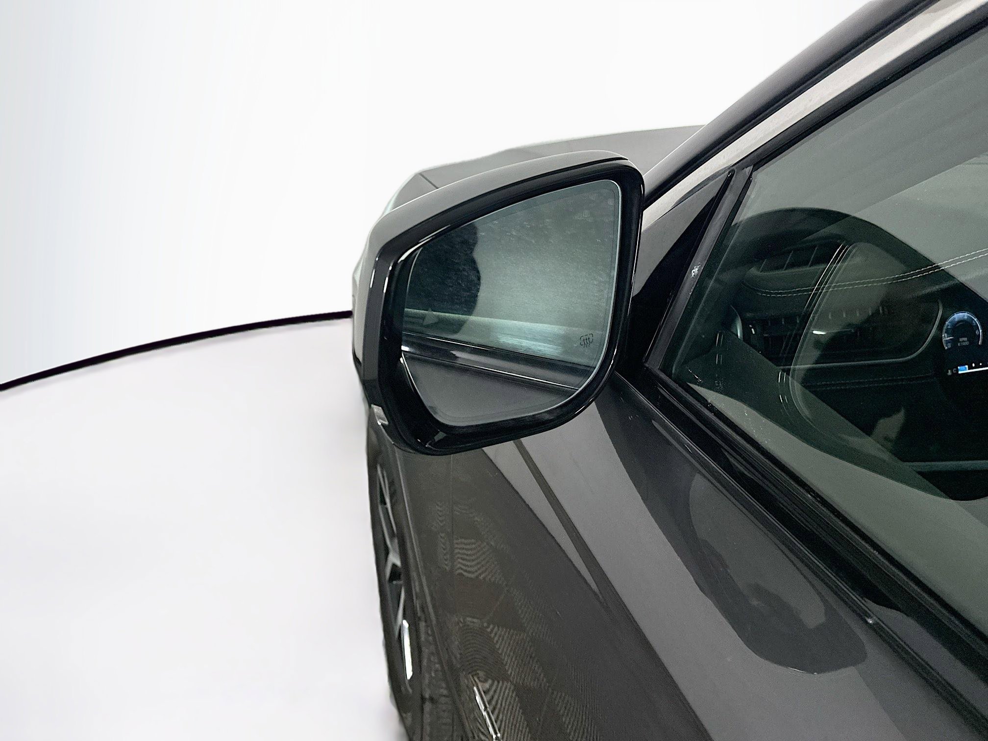 Used 2024 Jeep Grand Cherokee L Limited w/ Luxury Tech Group II image 16