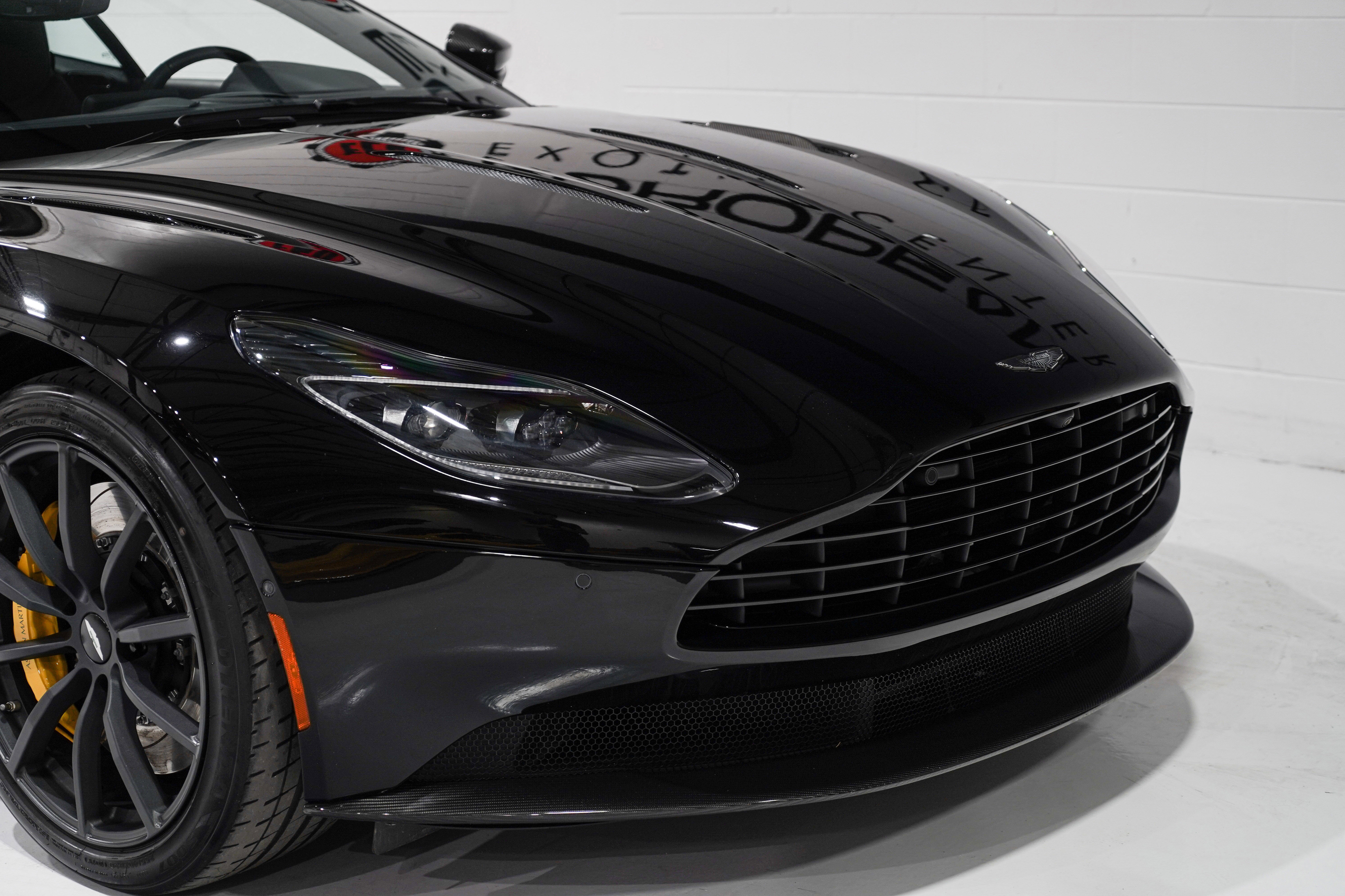 Used 2023 Aston Martin DB11 V12 RWD image 24