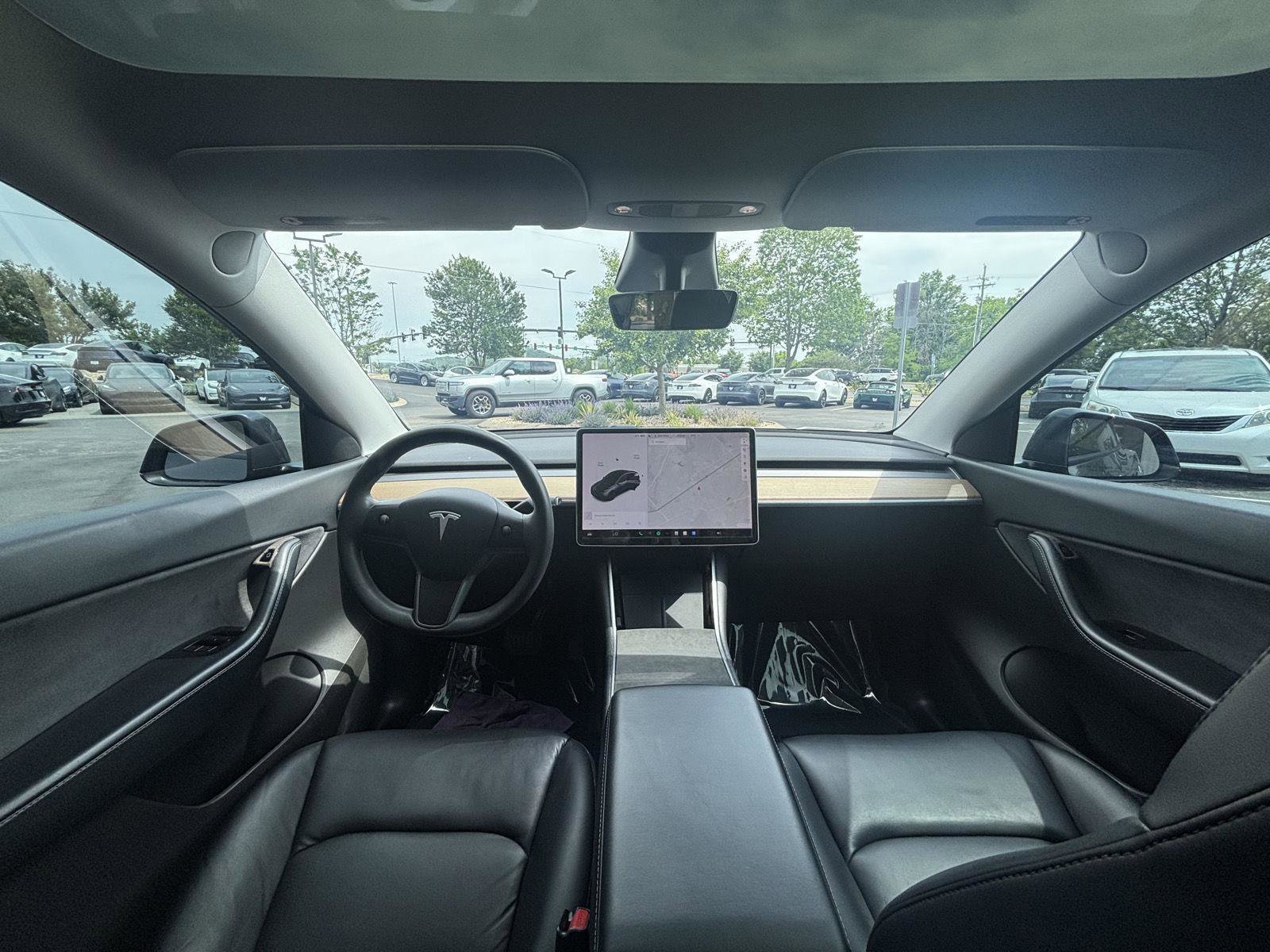 Used 2020 Tesla Model Y Long Range AWD/4WD image 24