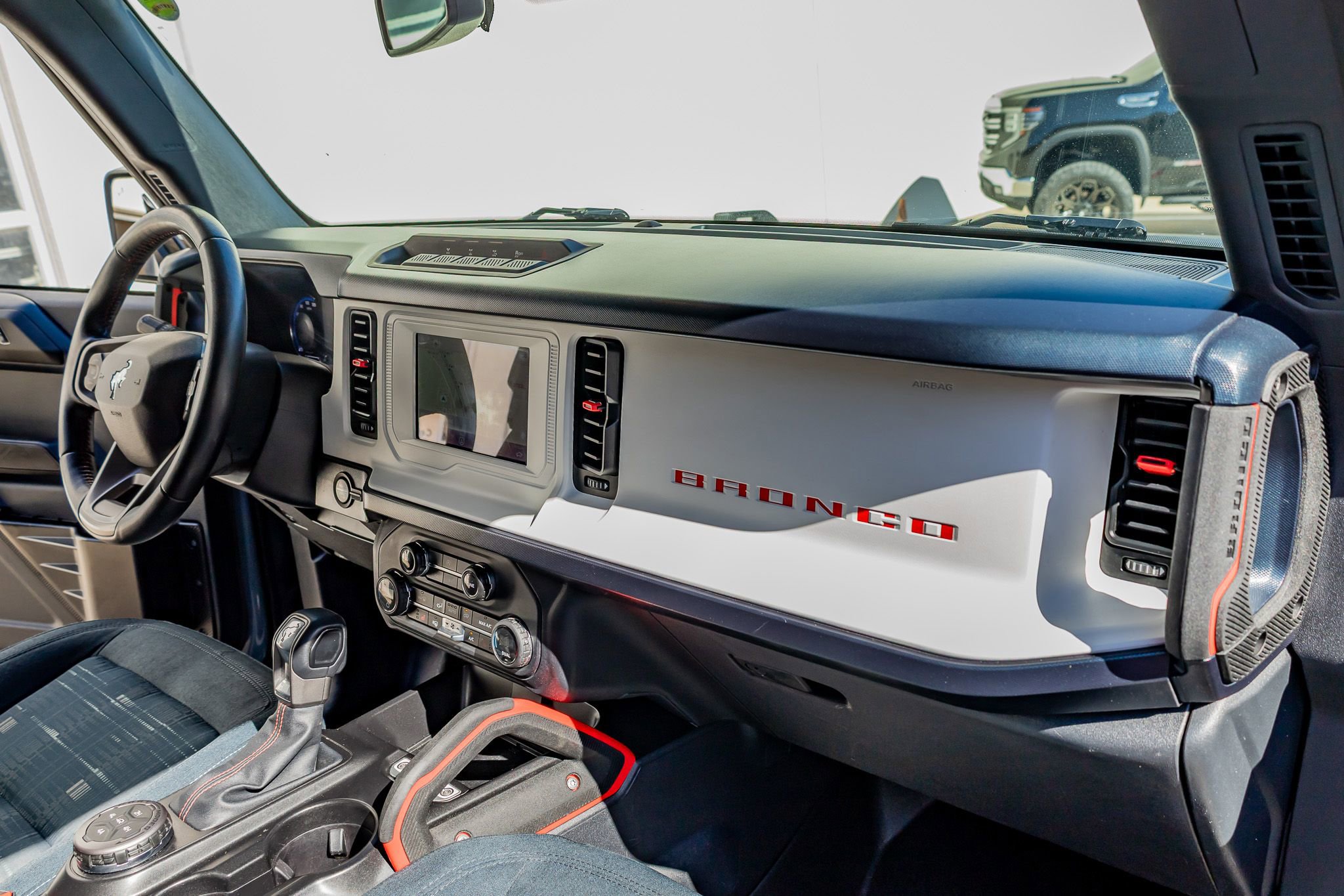 Used 2023 Ford Bronco Heritage Edition image 18