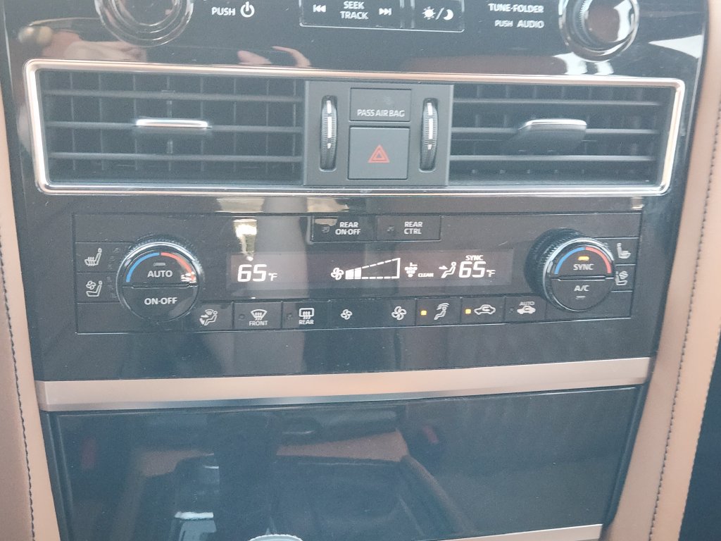 Used 2022 INFINITI QX80 Sensory w/ Cargo Package RWD image 20