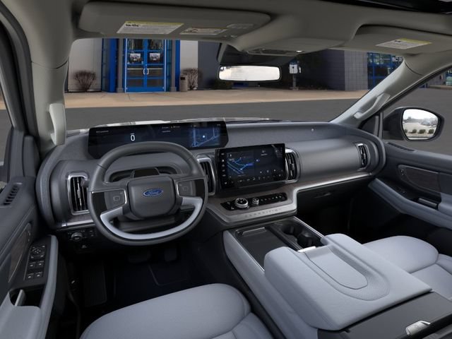 New 2025 Ford Expedition Platinum w/ Platinum Ultimate Package AWD/4WD image 9