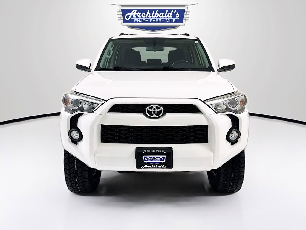 Used 2019 Toyota 4Runner SR5 image 2
