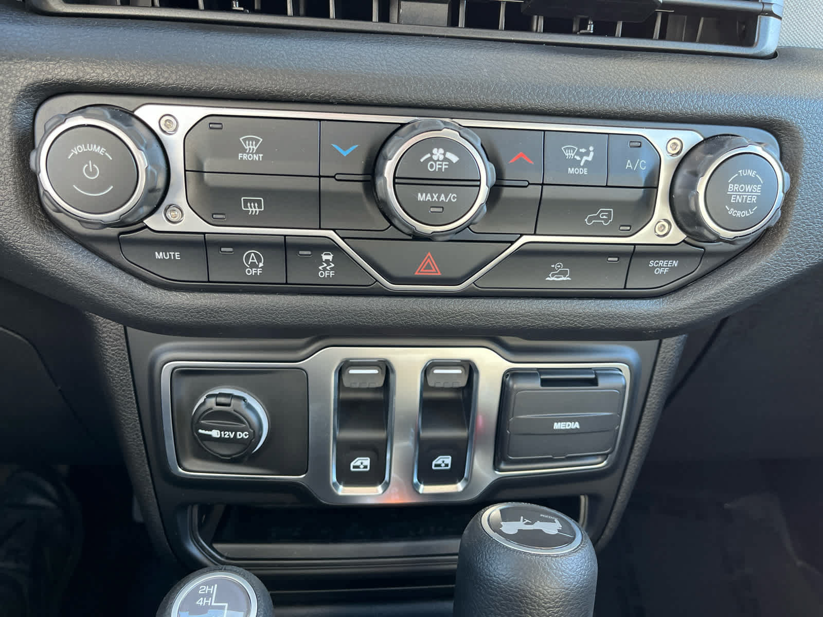 New 2026 Jeep Wrangler Sport AWD/4WD image 18