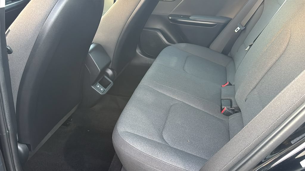 Used 2025 Kia K4 FWD image 31