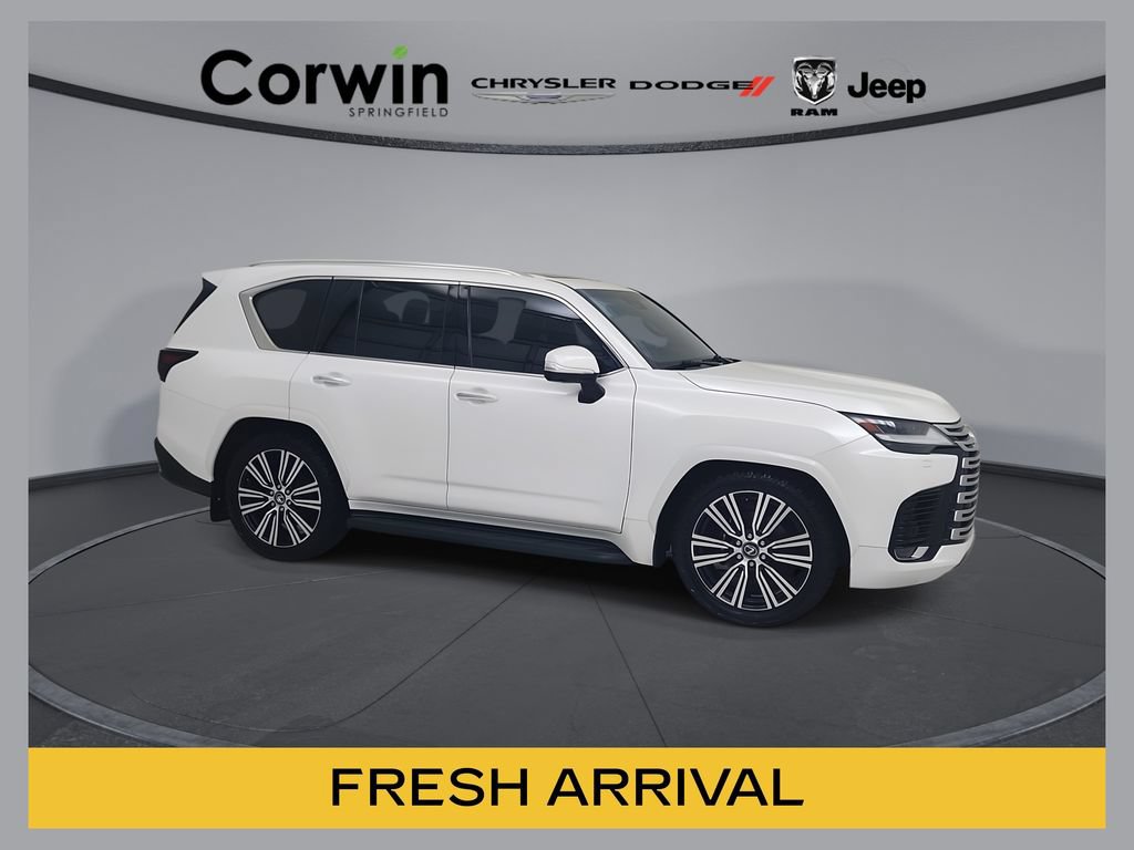 Used 2024 Lexus LX 600 4WD w/ Luxury Package