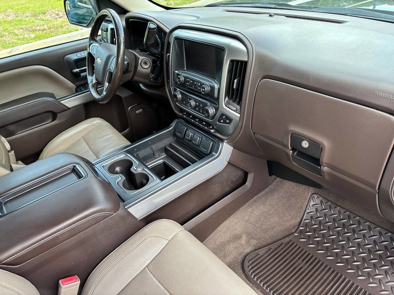 Used 2015 Chevrolet Silverado 1500 LTZ Z71 w/ LTZ Plus Package image 25