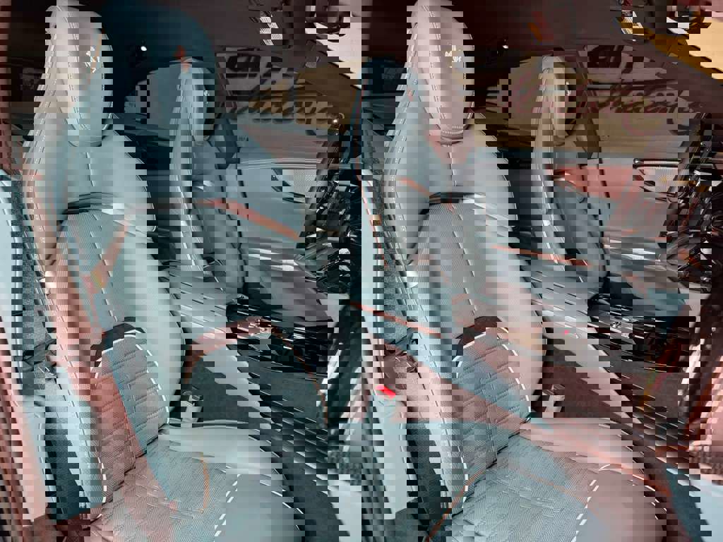 Used 2024 Ferrari Purosangue image 15