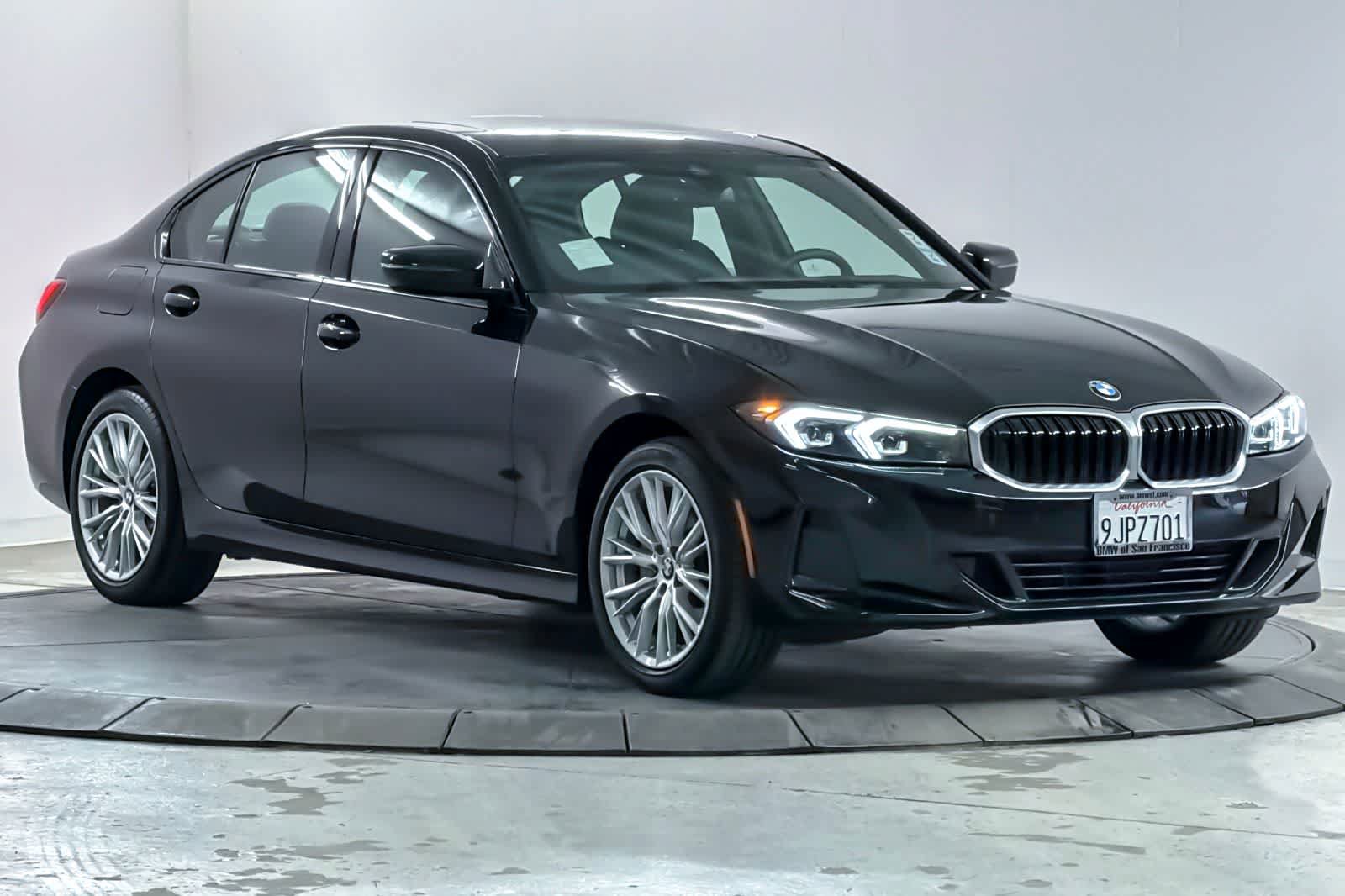 Used 2023 BMW 330i xDrive Sedan w/ Driving Assistance Package AWD/4WD image 9