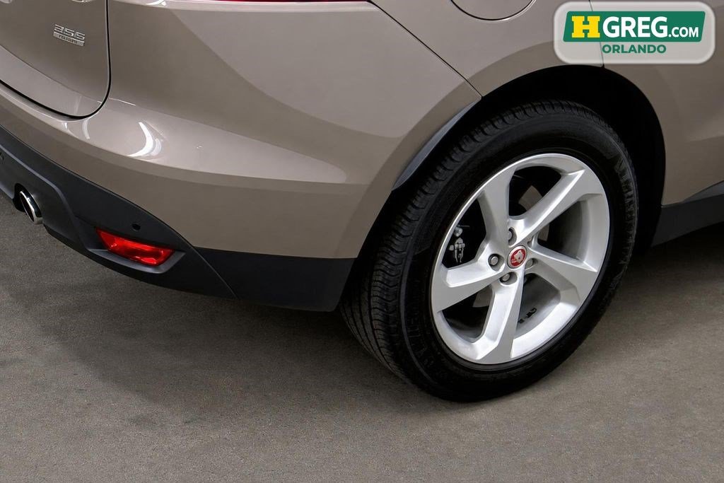 Used 2017 Jaguar F-PACE Premium AWD/4WD image 11