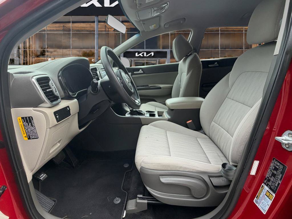 Used 2017 Kia Sportage LX FWD image 8