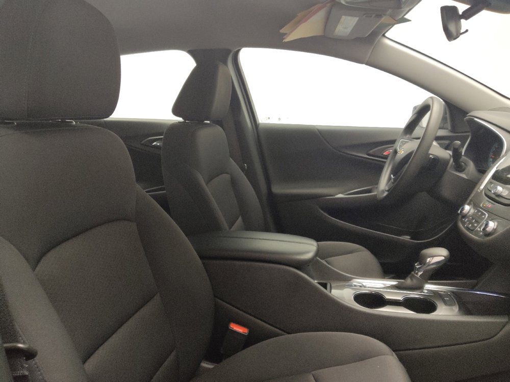 Used 2023 Chevrolet Malibu LT image 21