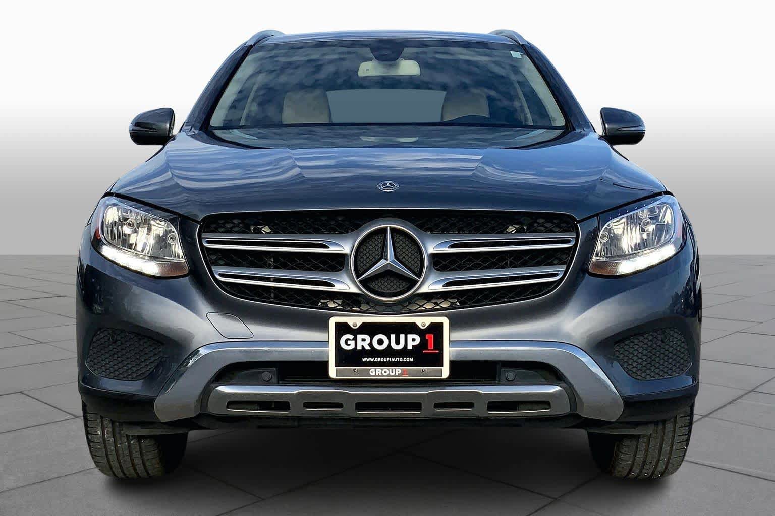 Used 2019 Mercedes-Benz GLC 300 image 4