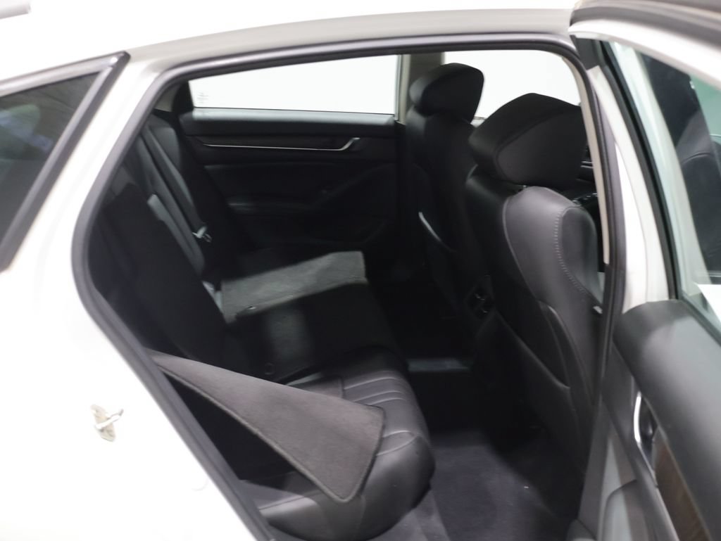 Used 2019 Honda Accord EX-L image 19