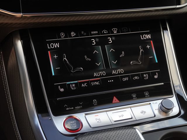 Used 2025 Audi SQ7 Prestige AWD/4WD image 25