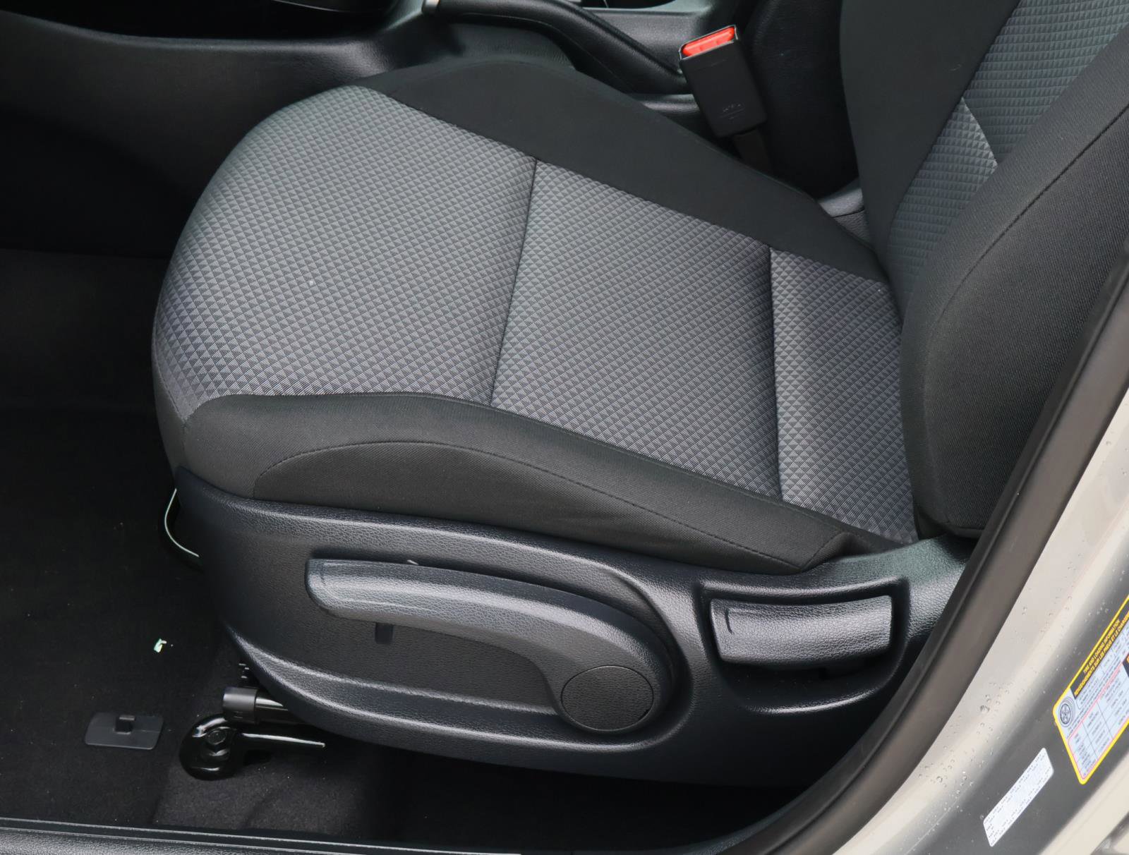 Used 2023 Kia Soul LX w/ LX Technology Package image 13