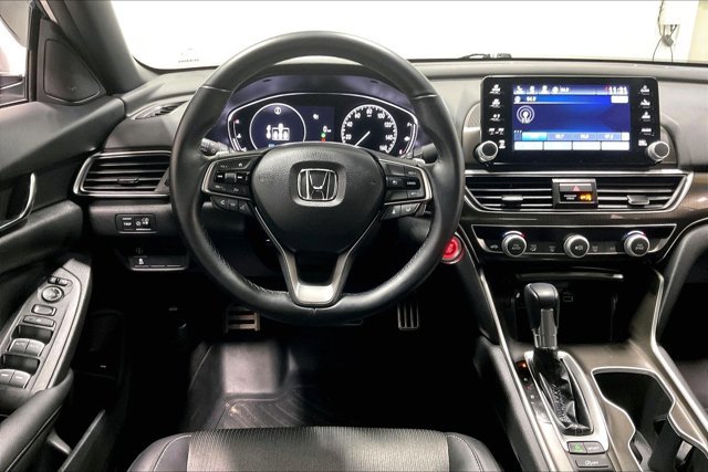 Used 2022 Honda Accord Sport image 5