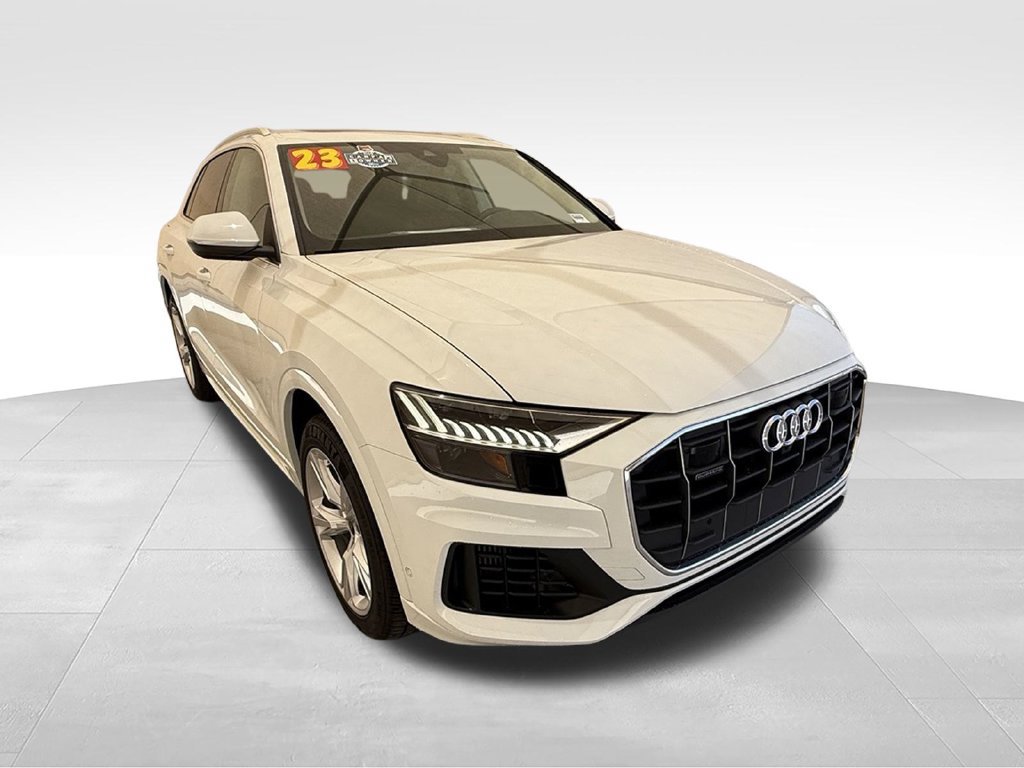 Used 2023 Audi Q8 Premium Plus w/ Premium Plus Package AWD/4WD image 4