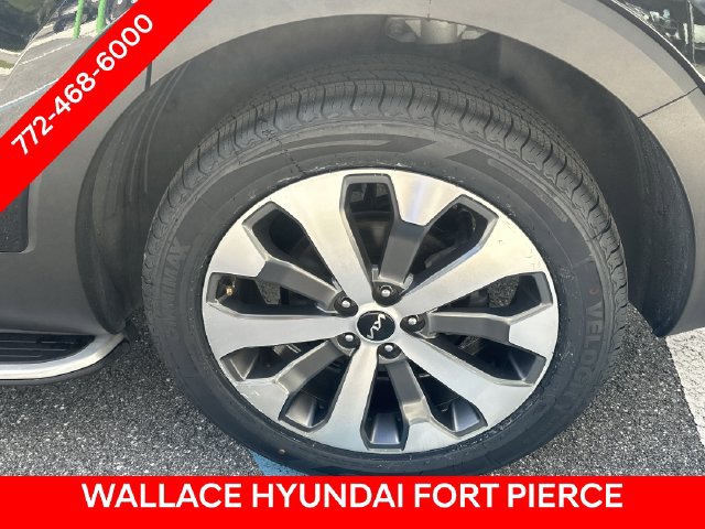 Used 2022 Kia Telluride S FWD image 10