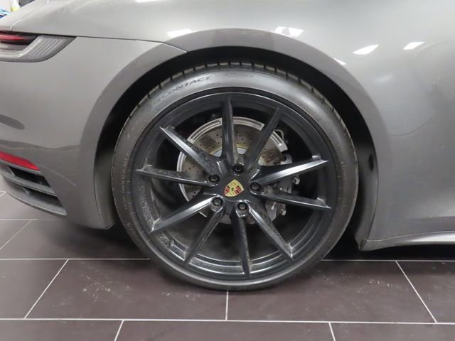 Used 2022 Porsche 911 Carrera image 15