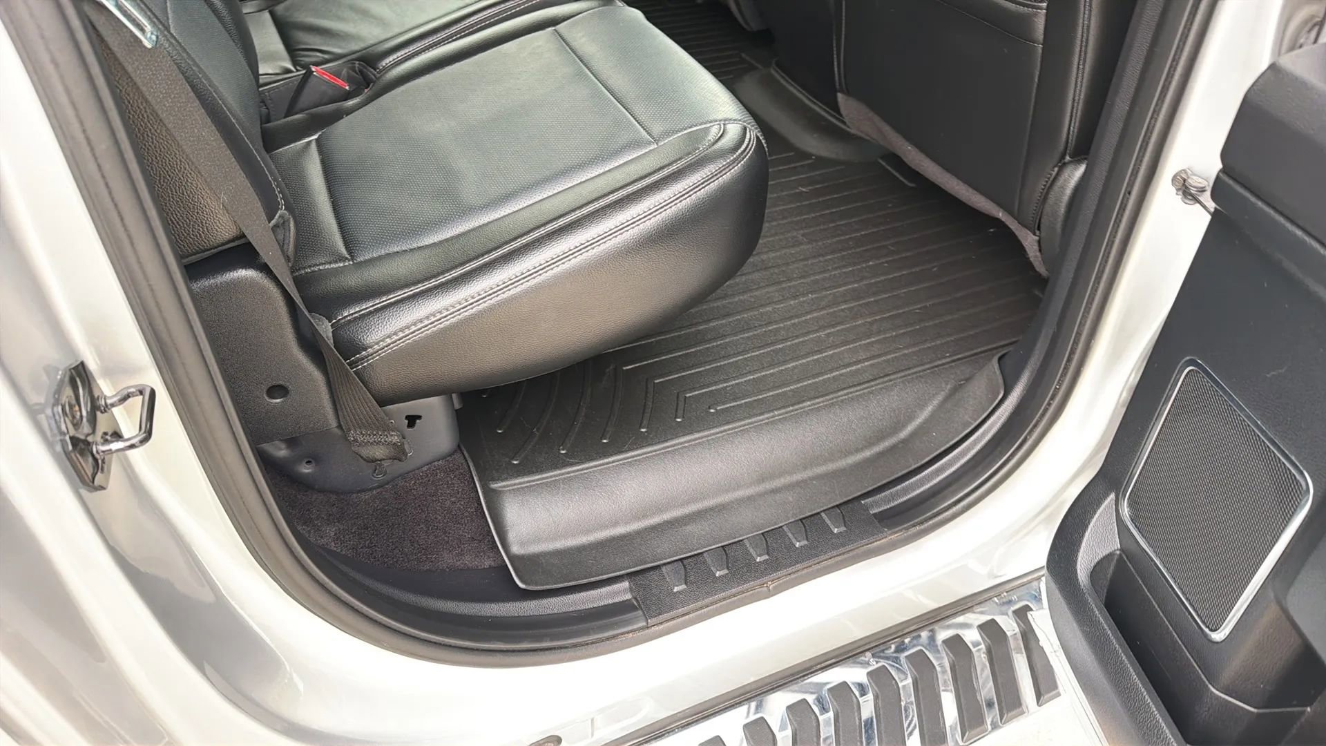 Used 2017 Ford F150 Lariat w/ Equipment Group 502A Luxury image 75